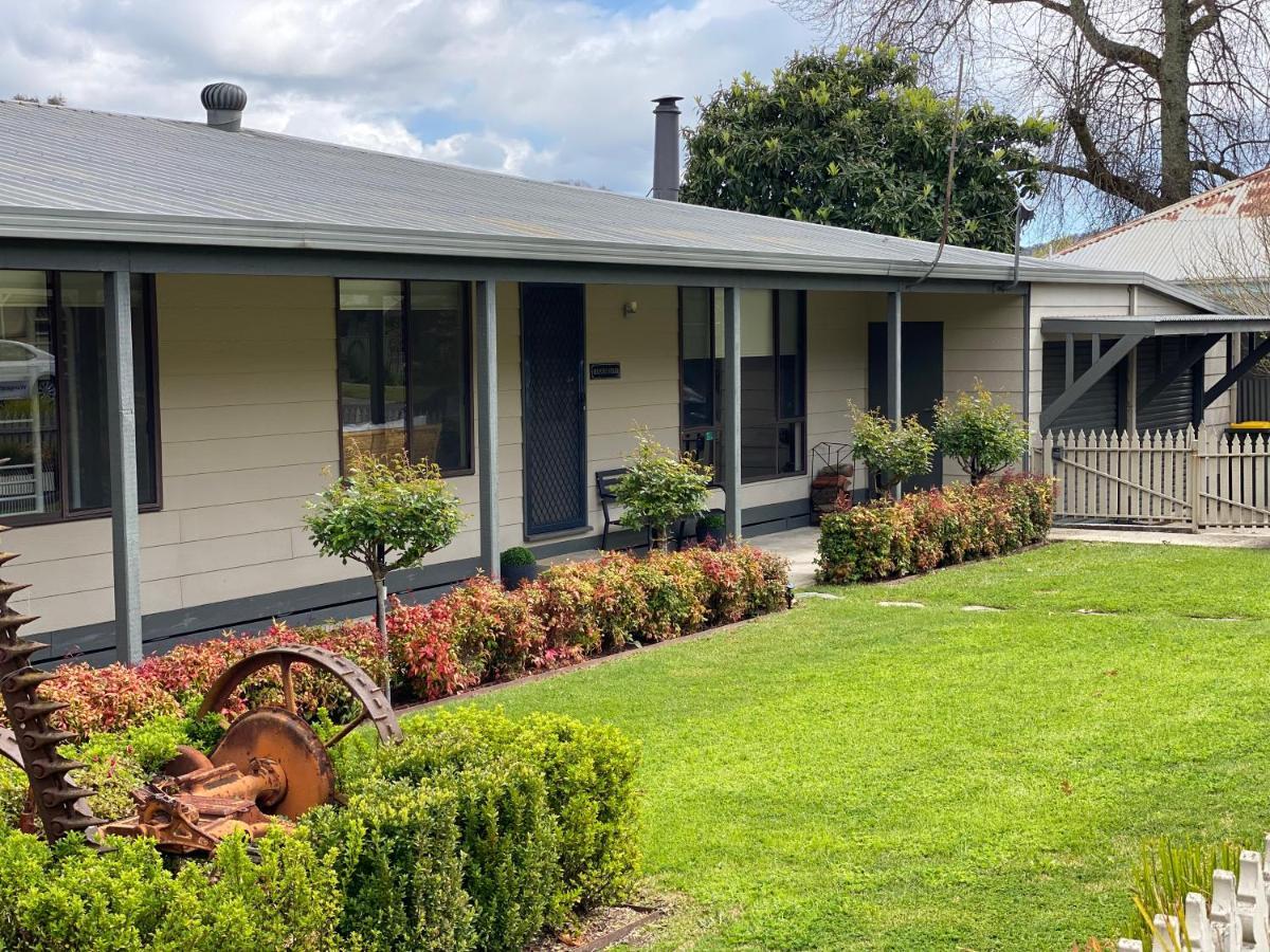 Belford House Villa Myrtleford Exterior foto