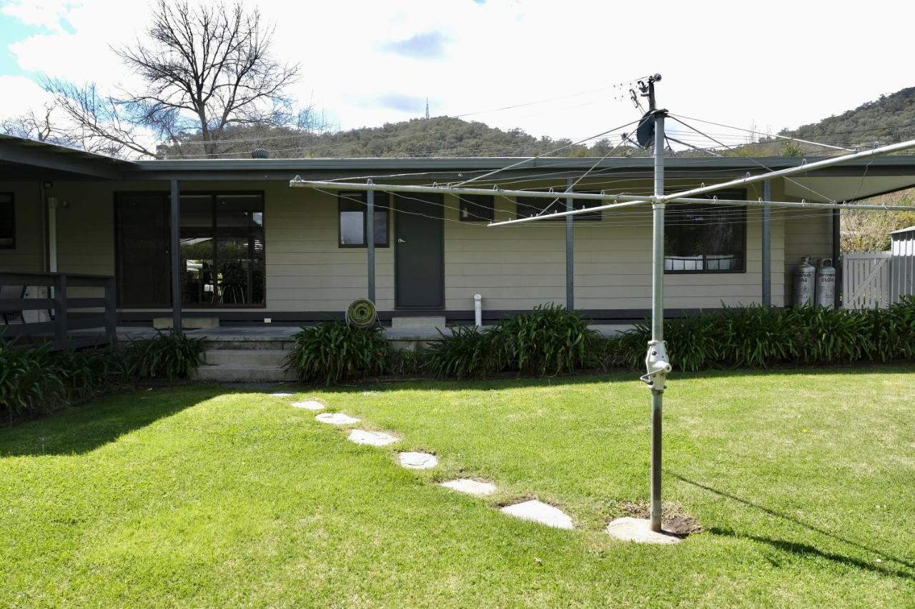 Belford House Villa Myrtleford Exterior foto